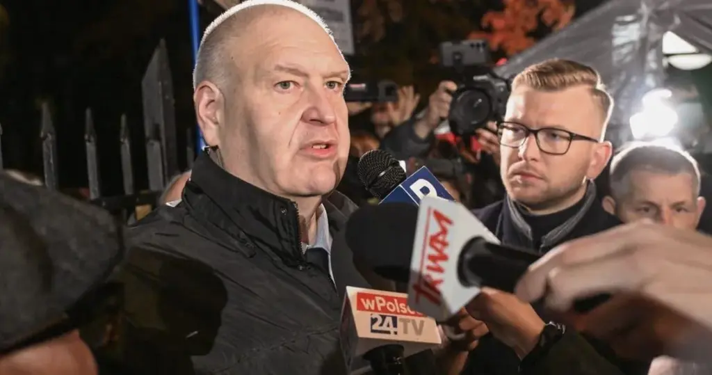 Judicial Chaos Grips Warsaw as Legal War Over Court Control Turns Violent